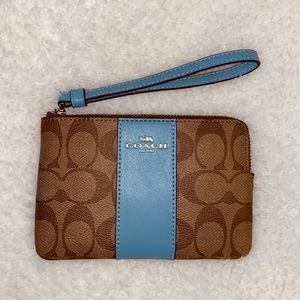 Coach signature jacquard wristlet